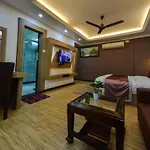 Hotel Royal Milad