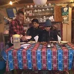 House Boat-Pana Four In Srinagar Kashmir