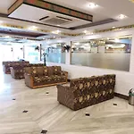 Hotel Regal Palace