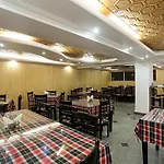 Collection O 6035 Hotel Grand Jigar