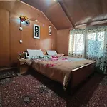 Houseboat Star Of India