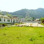Golden Ship Resort