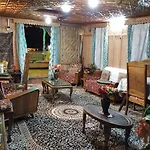 Houseboat Pride Of India