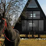 Stayvista At The Loft - Pet Friendly Villa With A-Frame Structure, English Interiors, Bonfire