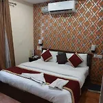 7 Hills Home Stay