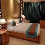 7 Hills Home Stay