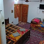 Shaheen Luxuries