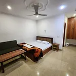 Junaid Guest House