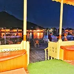 The Heritage Plato Group Of Houseboats