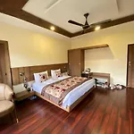 Hotel Green Rooms