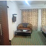 Hotel Shafaaf Plaza, Srinagar