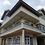 Coachman Homestay