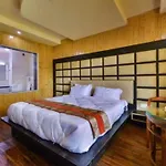 Hotel Sheen