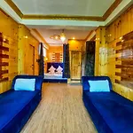 Padshapal Resorts