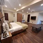 Hotel K28 Inn