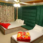 Rooma Holidays In Heaven