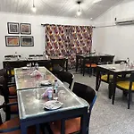 Hotel Metropolis Srinagar