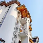 Hotel O Lit Homestay