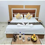 Hotel Snowlight, Khaniyar, Srinagar