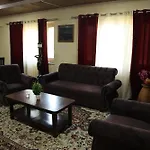 Khwaab Gah By The Khayabaan-Homestay Apartments Fully Furnished With Functional Kitchen, Wifi & Parking In City Centre