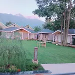 Upani Cottages