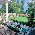 Upani Cottages