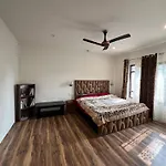 Vale Of Kashmir Homestay