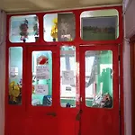 Queen Palace Guest House