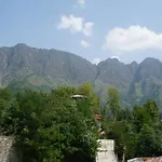 Aubiz Villa