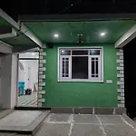 Gulzar Guest House