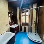 The Heritage Group Of Houseboats