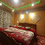 Anam Group Of Houseboats