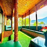 Floating Luxury Group Of Houseboats
