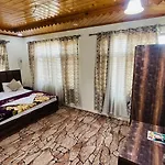 Hotel Riverwood