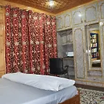 Wani Spaces
