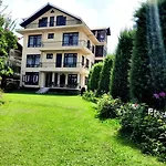 Sheesha Residency , Srinagar