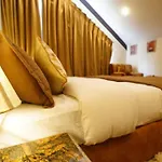 Walisons Homestay Spirea 1 Bhk Plus 1 Sofa Bed Apartment