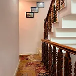 Rocridge Home Stay