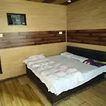 Hotel Azhar Srinagar