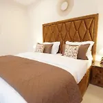 Walisons Homestay Spirea 3 Bhk B1