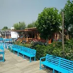 The Heritage Group Of Houseboats
