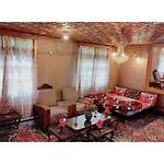 Taj Palace Houseboat, Srinagar