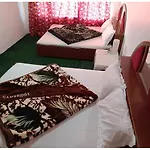 Hotel Gulzar Palace, Srinagar