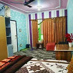 Luminaire Homestay