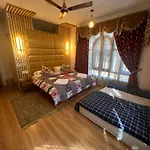 New Urban Den Cottage