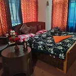Hotel Irshad Home Stay