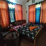 Hotel Irshad Home Stay