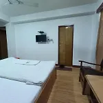 Hotel Ruby And Restaurant