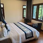 Dilan Residency Villa -5 Bedroom- Centrally Heated