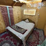 Young Lake Palace Group Of Houseboats